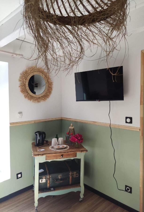 Chez TROTRO Apartman Saint-Pierre-de-Plesguen Kültér fotó